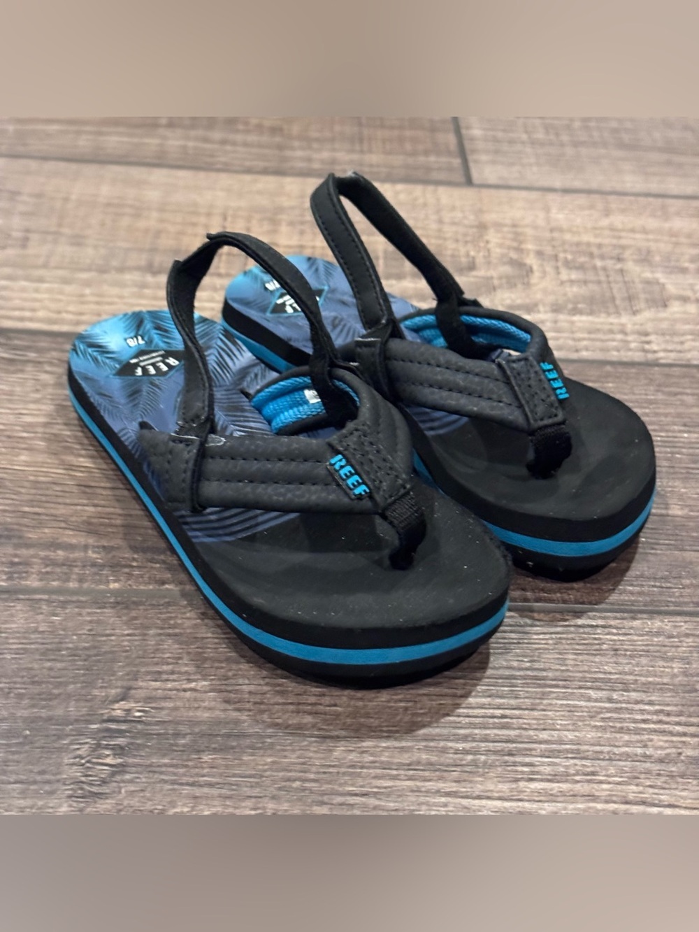Reef Little Ahi Flip Flops Sandals Toddler Size 7/8 Heel Strap Black Blue - Picture 2 of 13
